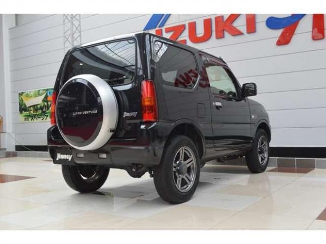 ジムニーランドベンチャー 4WD　ワンオーナー特別仕様車5速マニュアル4WDターボ7インチワイドナビTVバックカメラETCハーフレザーシートヒーター 660