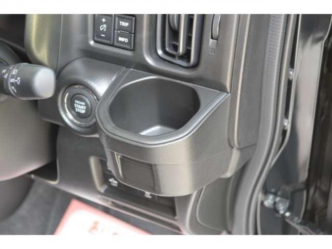 ハスラータフワイルド 4WD　ワンオーナー特別仕様車ハイブリッド4WDセーフティサポート搭載アイドリングストップデュアルカメラブレーキサポート後退時ブレーキサポート横滑り防止装置ハイビームアシストLEDアダプティブクルーズコントロール 660