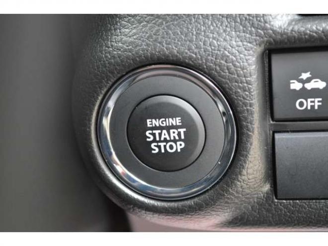 フロンクス1.5 4WD　ワンオーナー車ハイブリット4WDセーフティサポート搭載4WDスズキコネクト対応通信機装着車アダプティブクルーズコントロール全方位モニター付き9インチナビTVバックカメラハイビームアシストLEDライト 1500