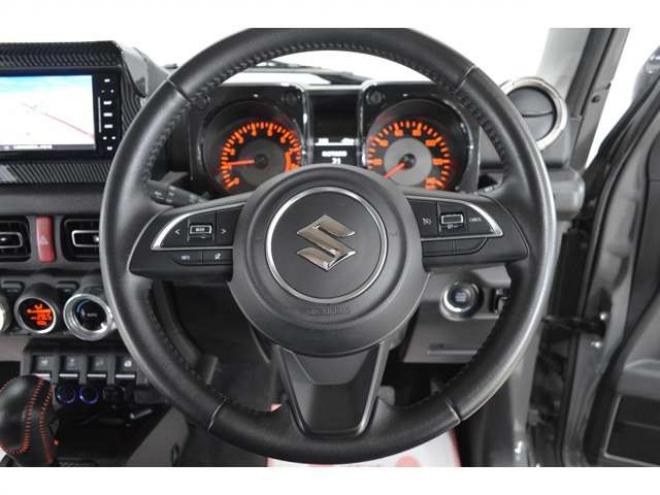 ジムニーXC 4WD　ワンオーナー車パートタイム4WDターボセーフティサポート搭載デュアルセンサーブレーキサポート7インチワイドナビTVバックカメラLEDライトETCドライブレコーダークルーズコントロール 660