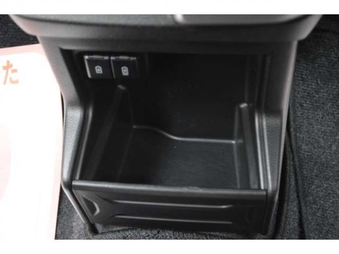 クロスビー1.0 ハイブリッド MZ 4WD　レンタアップ車ハイブリット4WDターボパドルシフトセーフティサポート搭載アダプティブクルーズコントロール横滑り防止装置アイドリングストップハイビームアシストLEDライトSDナビTVバックカメラETC 1000