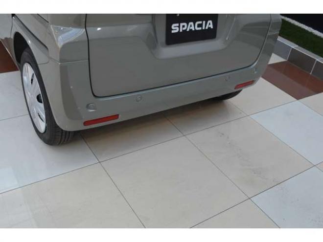 スペーシアハイブリッド X 4WD　全方位モニタ-ナビセーフティSコネクト対応ハイブリット4WDセーフティサポート搭載アイドリングストップ横滑り防止装置ハイビームアシストLEDライト両側オートスライドドアパーキングセンサー 登録済未使用車 660