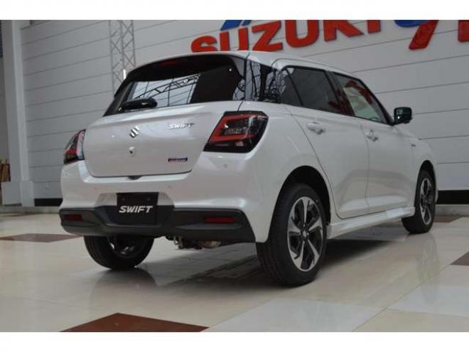 スイフト1.2 ハイブリッド MZ 4WD　ハイブリッド4WDセーフティサポート搭載スズキコネクト対応通信機装着車アイドリングストップ全方位モニター付9インチナビTVバックカメラLEDアダプティブクルーズコントロー電動パーキングブレーキ 登録済未使用車 1200