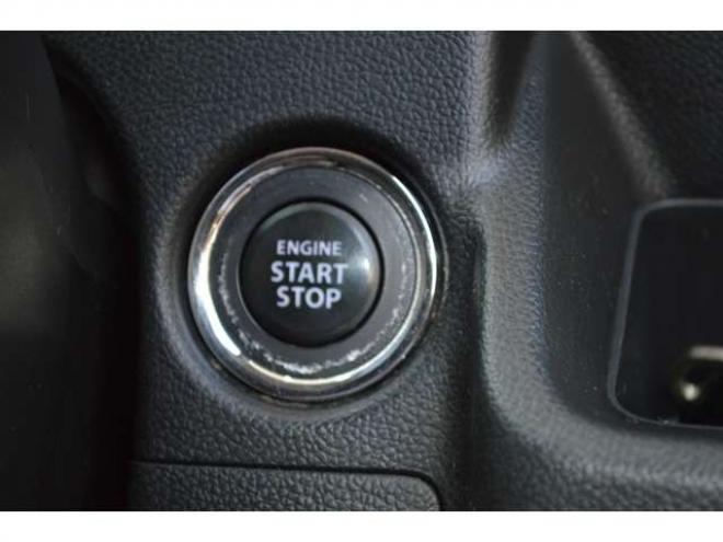 ワゴンRスティングレー ハイブリッド X 4WD　ワンオーナーセーフティサポートSDナビLED 660