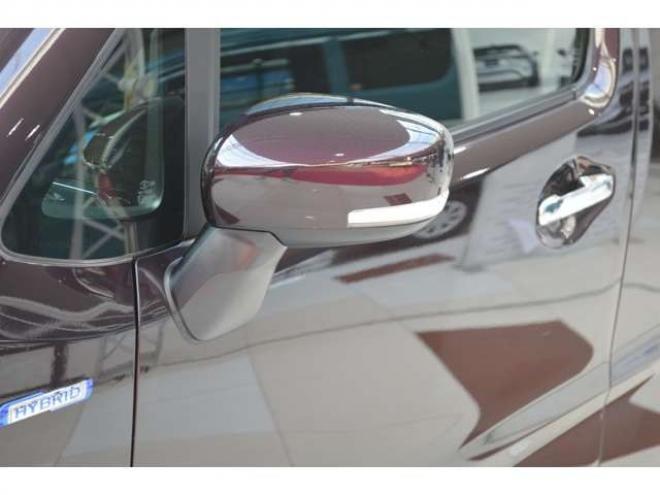 ワゴンRスティングレー ハイブリッド X 4WD　ワンオーナーセーフティサポートSDナビLED 660