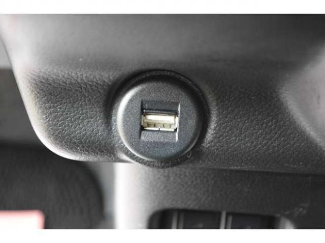 ハスラーJスタイル 4WD　ワンオーナー特別仕様車ハイブリッド4WDセーフティサポート搭載横滑り全方位モニター付9インチナビTVバックカメラ横滑り防止装置ハイビームアシストLEDビルトインETC 660