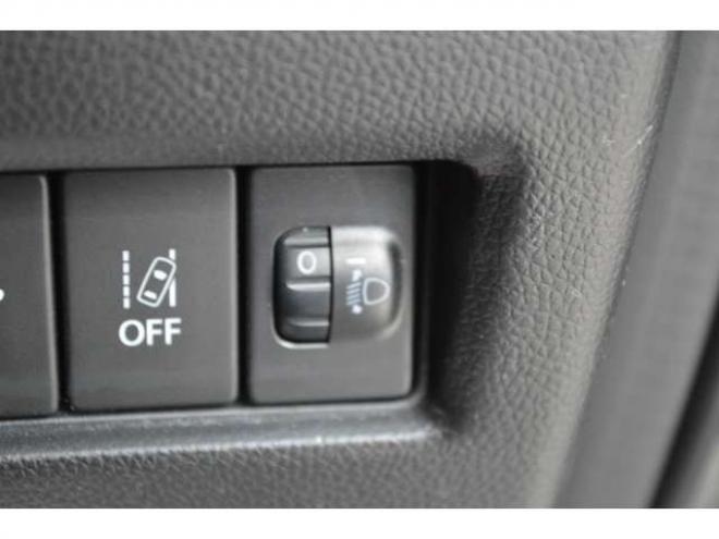 スイフト1.2 XGリミテッド 4WD　ワンオーナー特別仕様車4WDセーフティサポート搭載デュアルセンサーブレーキサポート誤発信抑制機能アダプティブクルーズコントロール7インチワイドナビTVシートヒーター 1200