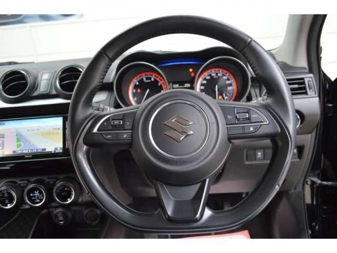 スイフト1.2 XGリミテッド 4WD　ワンオーナー特別仕様車4WDセーフティサポート搭載デュアルセンサーブレーキサポート誤発信抑制機能アダプティブクルーズコントロール7インチワイドナビTVシートヒーター 1200