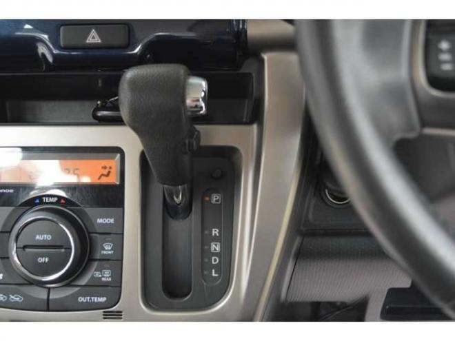 ハスラーJスタイルIII 4WD　ワンオーナー車Sエネチャージ4WDセーフティサポート搭載アイドリングストップ横滑り防止装置7インチワイドナビTVハーフレザーシートヒーターLEDライト 660