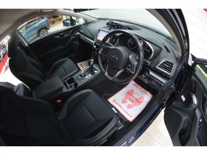 インプレッサスポーツ 2.0 i-L アイサイト 4WD　ワンオーナー車4WDパドルシフトアイサイトアイドリングストップ横滑り防止装置レーダークルーズコントロール純正8インチナビTVバックカメラブラインドスポットモニター前後ドラレコETCパーキングセンサーLEDライト 2000