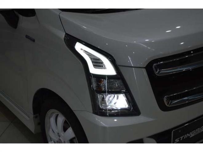 ワゴンRスティングレー ハイブリッド X 4WD　ワンオーナー車ハイブリッド4WDセーフティサポート搭載アイドリングストップ全方位モニター8インチナビTVバックカメラLEDライトヘッドアップディスプレイ横滑り防止装置 660