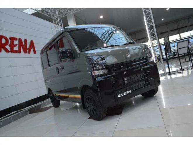 エブリィJリミテッド ハイルーフ 4WD　届出済未使用車4WDターボハイルーフセーフティサポート搭載アイドリングストップ両側オートスライドドア7インチワイドディスプレイオーディオハイビームアシストLEDライト後退時ブレーキサポート 660