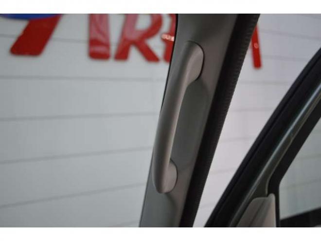 エブリィJリミテッド ハイルーフ 4WD　届出済未使用車4WDターボハイルーフセーフティサポート搭載アイドリングストップ両側オートスライドドア7インチワイドディスプレイオーディオハイビームアシストLEDライト後退時ブレーキサポート 660