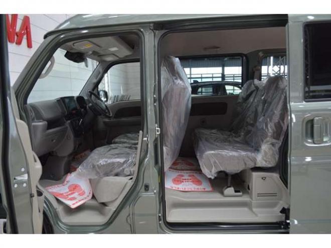 エブリィジョイン ハイルーフ　届出済未使用車4WDインパネCVTセーフティサポート搭載アイドリングストップ横滑り防止装置バックアイカメラディスプレイオーディオハイビームアシストLEDライト 660