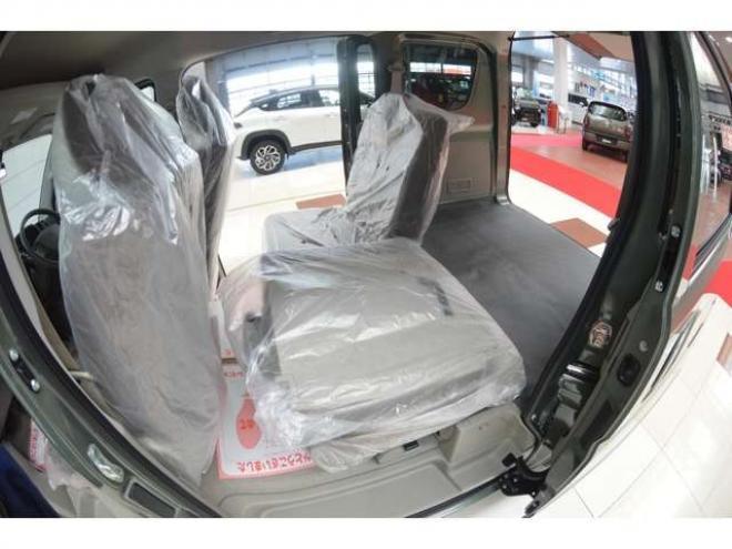 エブリィジョイン ハイルーフ　届出済未使用車4WDインパネCVTセーフティサポート搭載アイドリングストップ横滑り防止装置バックアイカメラディスプレイオーディオハイビームアシストLEDライト 660