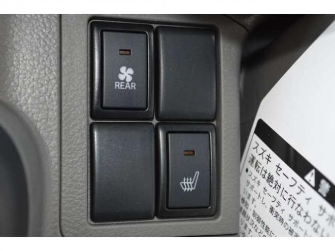 エブリィジョイン ターボ ハイルーフ 4WD　届出済未使用車4WDターボCVTセーフティサポート搭載アイドリングストップ横滑り防止装置ディスプレイオーディオハイビームアシストLEDライト 660