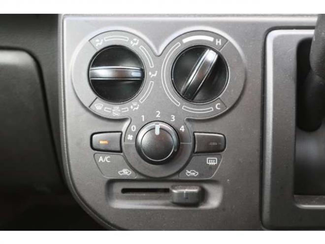 アルトL スズキ セーフティ サポート装着車　純正CDプレイヤー　社外前側ドラレコ　シートヒーター　デュアルセンサーブレーキサポート　車線逸脱警報機能 4WD 660