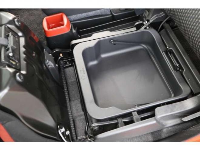 ハスラーハイブリッド X 4WD　デュアルカメラブレーキ　LEDヘッドライト 660