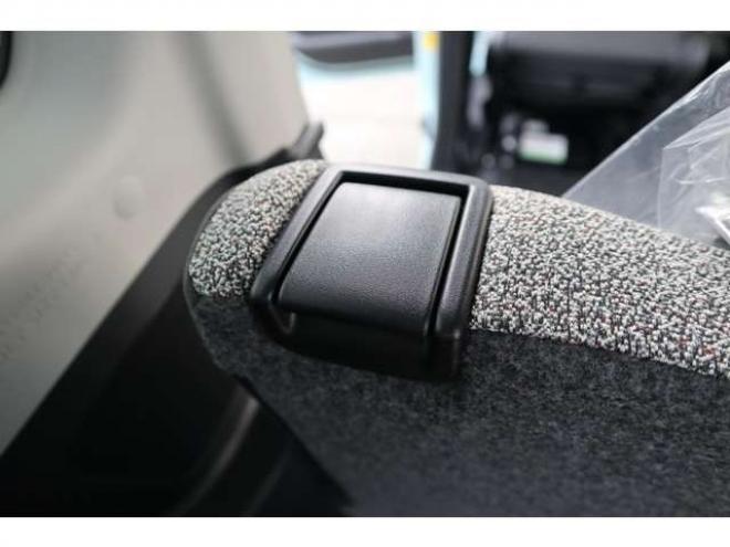 スペーシアハイブリッド X 4WD　純正ナビ　LEDヘッドライト　デュアルセンサーブレーキサポート　横滑り防止装置　両側電動スライドドア 660