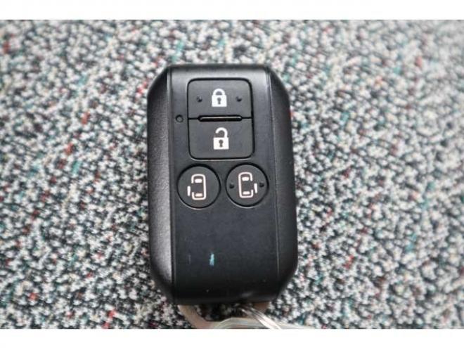 スペーシアハイブリッド X 4WD　純正ナビ　LEDヘッドライト　デュアルセンサーブレーキサポート　横滑り防止装置　両側電動スライドドア 660