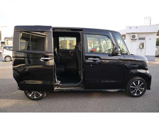 N-BOXカスタム 660 G L ホンダセンシング 4WD　純正フルセグナビ　バックカメラ　ETC　社外360°カメラドラレコ　純正エンジンスターター　シートミラーヒーター　助手席側電動スライドドア 660