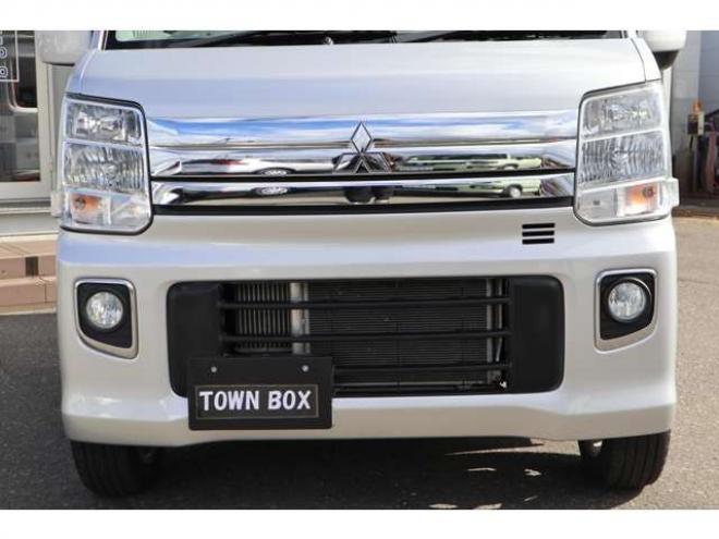 タウンボックスG ハイルーフ 4WD　社外ワンセグナビ　Bluetooth ETC　オートライト　シートヒーター　助手席側電動スライドドア　衝突軽減ブレーキ 660