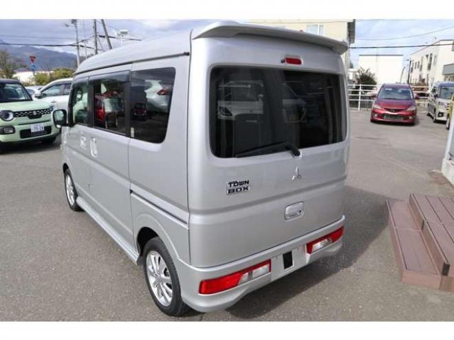 タウンボックスG ハイルーフ 4WD　社外ワンセグナビ　Bluetooth ETC　オートライト　シートヒーター　助手席側電動スライドドア　衝突軽減ブレーキ 660