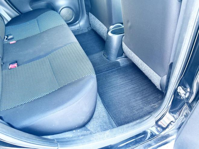 ノート1.2X FOUR Vセレクション+セーフティ 4WD　ローンが不安な方＜優遇ローン＞本州仕入　エマージェンシーブレーキ　社外ナビ 4WD