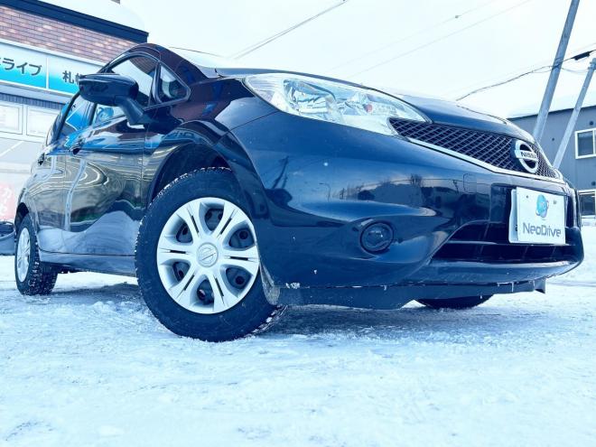 ノート1.2X FOUR Vセレクション+セーフティ 4WD　ローンが不安な方＜優遇ローン＞本州仕入　エマージェンシーブレーキ　社外ナビ 4WD