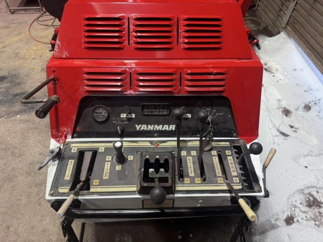 除雪機軽整備済！ヤンマー YSR3000 30馬力ディーゼル大型除雪機 2段オーガ