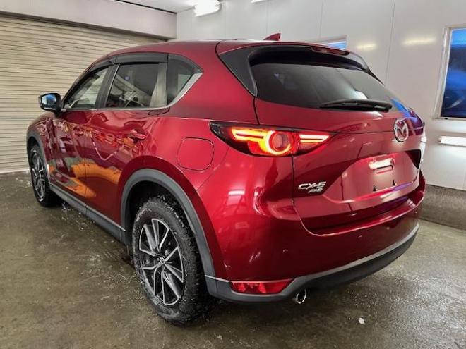 CX-5ＸＤ　プロアクティブ　本州仕入　寒冷地仕様　禁煙車　ドライビングポジションサポートＰＫＧ　衝突軽減ブレーキ　レーダークルーズ　ブラインドスポット　純正１９インチＡＷ　社外１７ＡＷ＋スタッドレスタイヤ付　パワートランク 4WD 2200 5Dr