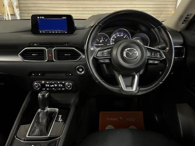 CX-5ＸＤ　プロアクティブ　本州仕入　寒冷地仕様　禁煙車　ドライビングポジションサポートＰＫＧ　衝突軽減ブレーキ　レーダークルーズ　ブラインドスポット　純正１９インチＡＷ　社外１７ＡＷ＋スタッドレスタイヤ付　パワートランク 4WD 2200 5Dr