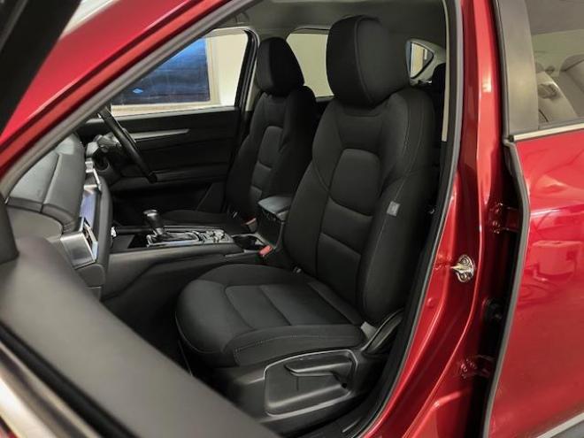 CX-5ＸＤ　プロアクティブ　本州仕入　寒冷地仕様　禁煙車　ドライビングポジションサポートＰＫＧ　衝突軽減ブレーキ　レーダークルーズ　ブラインドスポット　純正１９インチＡＷ　社外１７ＡＷ＋スタッドレスタイヤ付　パワートランク 4WD 2200 5Dr
