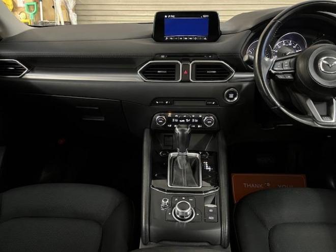 CX-5ＸＤ　プロアクティブ　本州仕入　寒冷地仕様　禁煙車　ドライビングポジションサポートＰＫＧ　衝突軽減ブレーキ　レーダークルーズ　ブラインドスポット　純正１９インチＡＷ　社外１７ＡＷ＋スタッドレスタイヤ付　パワートランク 4WD 2200 5Dr