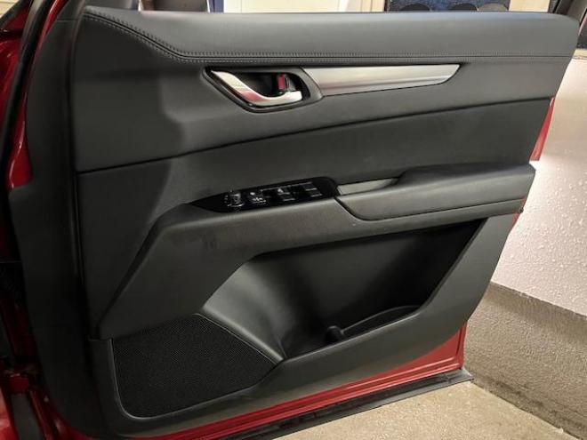 CX-5ＸＤ　プロアクティブ　本州仕入　寒冷地仕様　禁煙車　ドライビングポジションサポートＰＫＧ　衝突軽減ブレーキ　レーダークルーズ　ブラインドスポット　純正１９インチＡＷ　社外１７ＡＷ＋スタッドレスタイヤ付　パワートランク 4WD 2200 5Dr