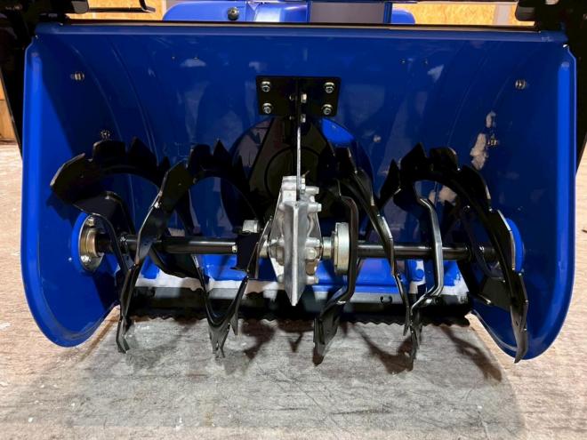 除雪機お手頃現状販売！ヤマハ　YT660B！ブレード付き