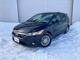 ストリーム　RSZ 4WD 1800 ５Dr