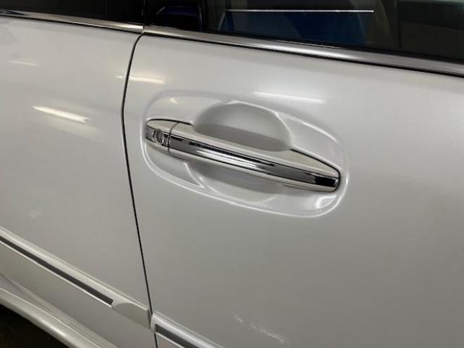 クラウンロイヤルサルーン　ｉ－Ｆｏｕｒ　寒冷地仕様　禁煙車　後期型　社外１６インチＡＷ　スタッドレスタイヤ付　クルーズコントロール　純正ＨＤＤナビ　フルセグ地デジ　ＤＶＤ再生　Ｂｌｕｅｔｏｏｔｈオーディオ　バックカメラ　コーナーセンサー 4WD 2500 4Dr