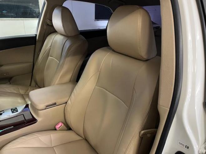 クラウンロイヤルサルーン　ｉ－Ｆｏｕｒ　寒冷地仕様　禁煙車　後期型　社外１６インチＡＷ　スタッドレスタイヤ付　クルーズコントロール　純正ＨＤＤナビ　フルセグ地デジ　ＤＶＤ再生　Ｂｌｕｅｔｏｏｔｈオーディオ　バックカメラ　コーナーセンサー 4WD 2500 4Dr