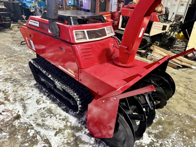 除雪機三菱 MSR1150DHF 24馬力 大型ディーゼル除雪機 ロングシューター