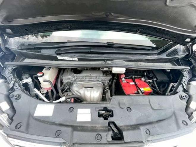 ヴェルファイア2.5 Z Gエディション 4WD　クルーズコントロール　アイドリングストップ　ABS　エアコン　パワステ　パワーウィンドウ　スマートキー　キーレス　オットマン　電動シート　3列シート　両側電動スライドドア　アルミホイール　MTモード 2500