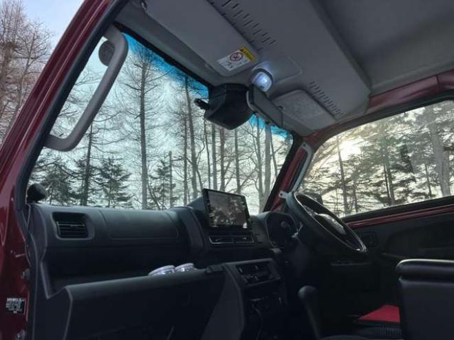 ハイゼットトラック ジャンボ エクストラ 3方開 4WD　荷台ボックス　地デジ　バックカメラ　パワステ　パワーウィンドウ　キーレスエントリー　アイドリングストップ　ABS　横滑り防止装置　盗難防止装置 660