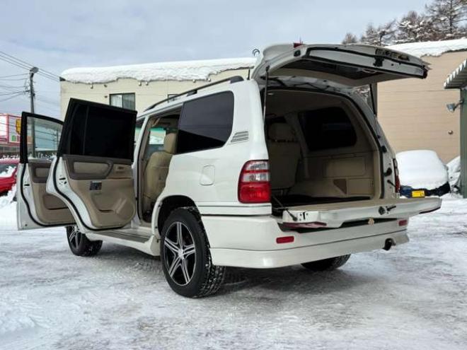 ランドクルーザー100 4.2 VXリミテッド Gセレクション ディーゼルターボ 4WD　ETC　パワステ　電動シート　クルーズコントロール　ABS　シートヒーター　パワーウィンドウ　キーレス　サンルーフ　アルミホイール 4200