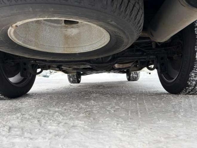 ランドクルーザー100 4.2 VXリミテッド Gセレクション ディーゼルターボ 4WD　ETC　パワステ　電動シート　クルーズコントロール　ABS　シートヒーター　パワーウィンドウ　キーレス　サンルーフ　アルミホイール 4200