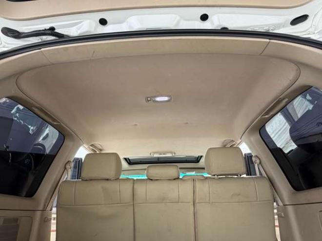 ランドクルーザー100 4.2 VXリミテッド Gセレクション ディーゼルターボ 4WD　ETC　パワステ　電動シート　クルーズコントロール　ABS　シートヒーター　パワーウィンドウ　キーレス　サンルーフ　アルミホイール 4200