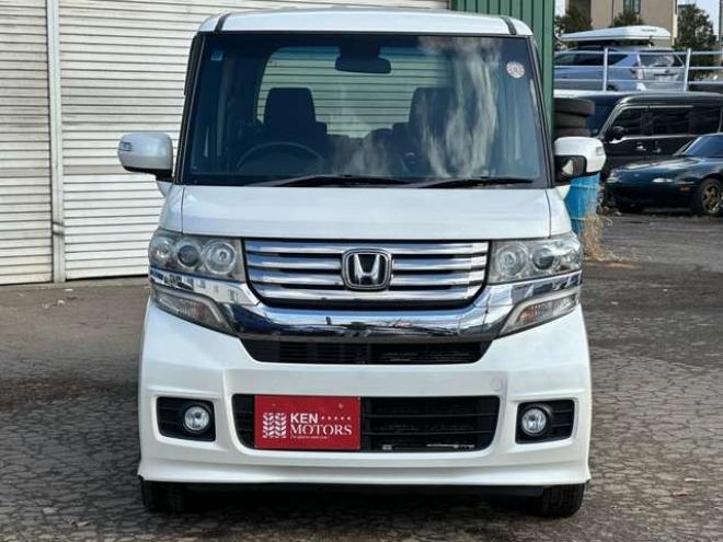 N-BOXカスタムG Lパッケージ 4WD　社外ナビ　左側電動スライドドア　バックカメラ　純正アルミホイール　キーレスエントリー　ABS　パワーウィンドウ　パワステ　盗難防止装置 660
