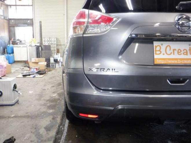 エクストレイル2.0 20S 2列車 4WD　ナビ・TV・B/T・Bカメラ・Aストップ・ライトレベライザー・ECOモード・VDC・カプロンシート・キーレス・社外AW 2000