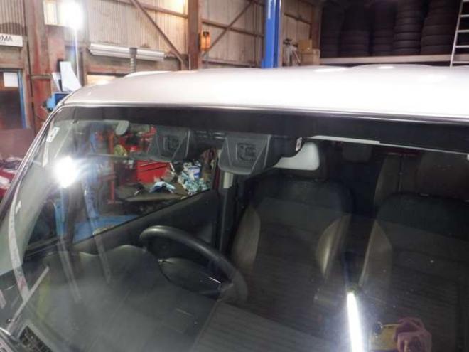 ハスラーJスタイルIII 4WD　ナビ・TV・B/T・後期型・前席シートヒーター・スマートキー・プッシュスタート・HID・ETC・LEDフォグランプ・アイドリングストップ・オートライト・衝突軽減・ルーフレール・DVD再生・ミラーヒーター 660