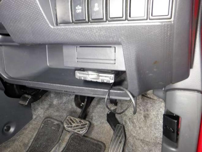 ハスラーJスタイルIII 4WD　ナビ・TV・B/T・後期型・前席シートヒーター・スマートキー・プッシュスタート・HID・ETC・LEDフォグランプ・アイドリングストップ・オートライト・衝突軽減・ルーフレール・DVD再生・ミラーヒーター 660