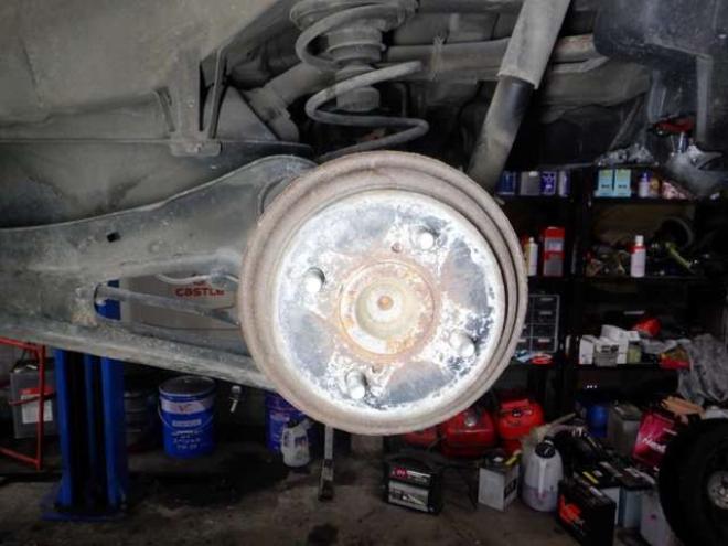 ハスラーJスタイルIII 4WD　ナビ・TV・B/T・後期型・前席シートヒーター・スマートキー・プッシュスタート・HID・ETC・LEDフォグランプ・アイドリングストップ・オートライト・衝突軽減・ルーフレール・DVD再生・ミラーヒーター 660